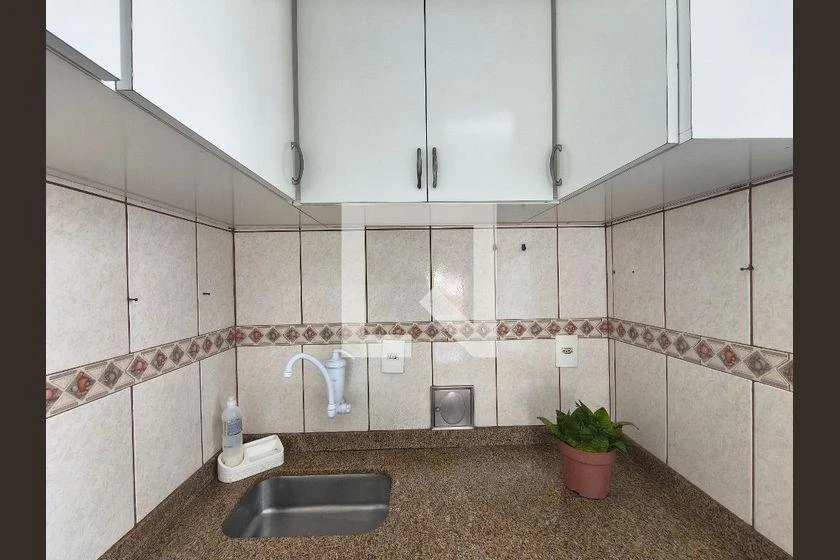 Rental apartment with 2 bedrooms and a balcony — photo 15