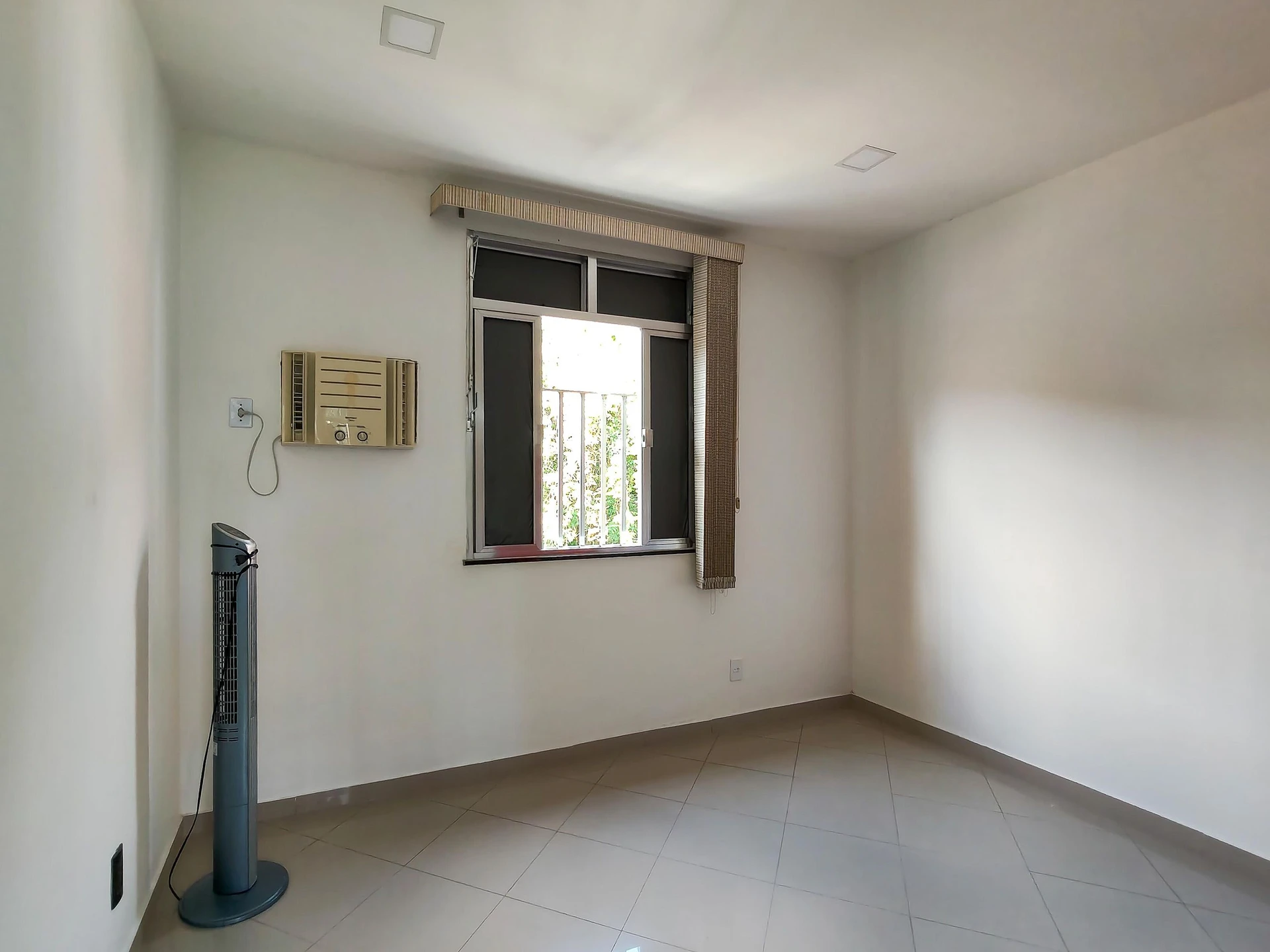 Apartamento com 3 quartos e 2 banheiros — photo 4