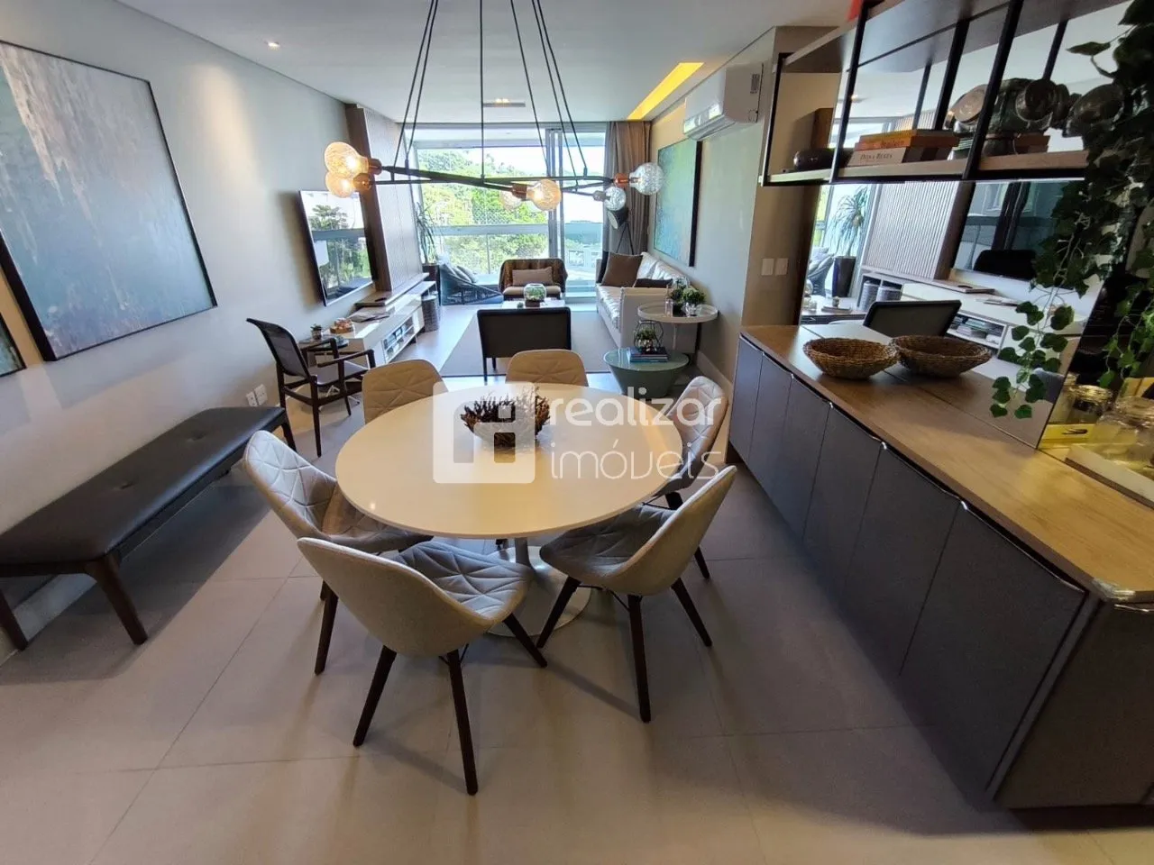 Furnished 3rd-floor apartment with 2 en-suites 170 m² — photo 22