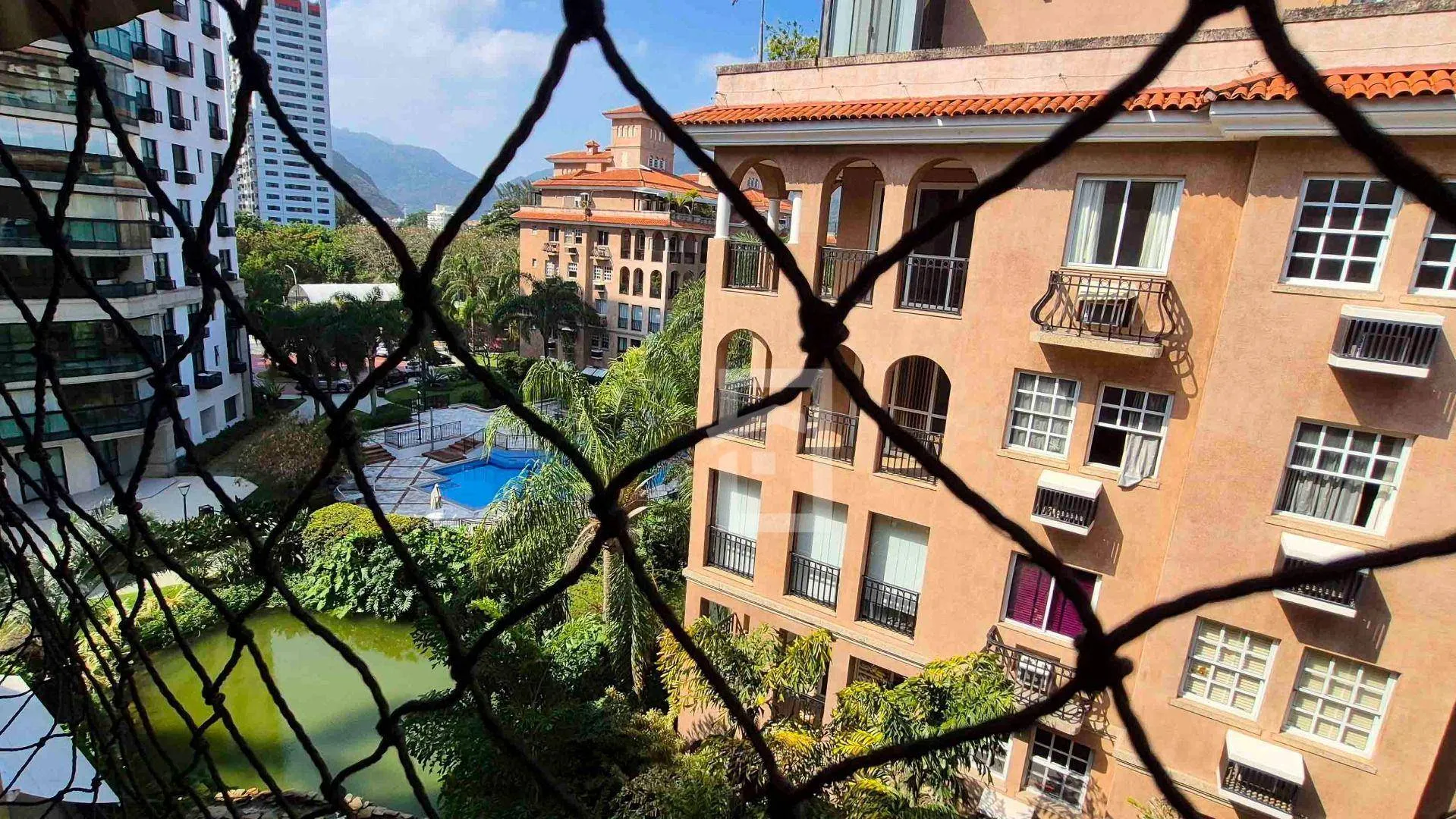 2-bedroom apartment with balcony and 105 m² — photo 9