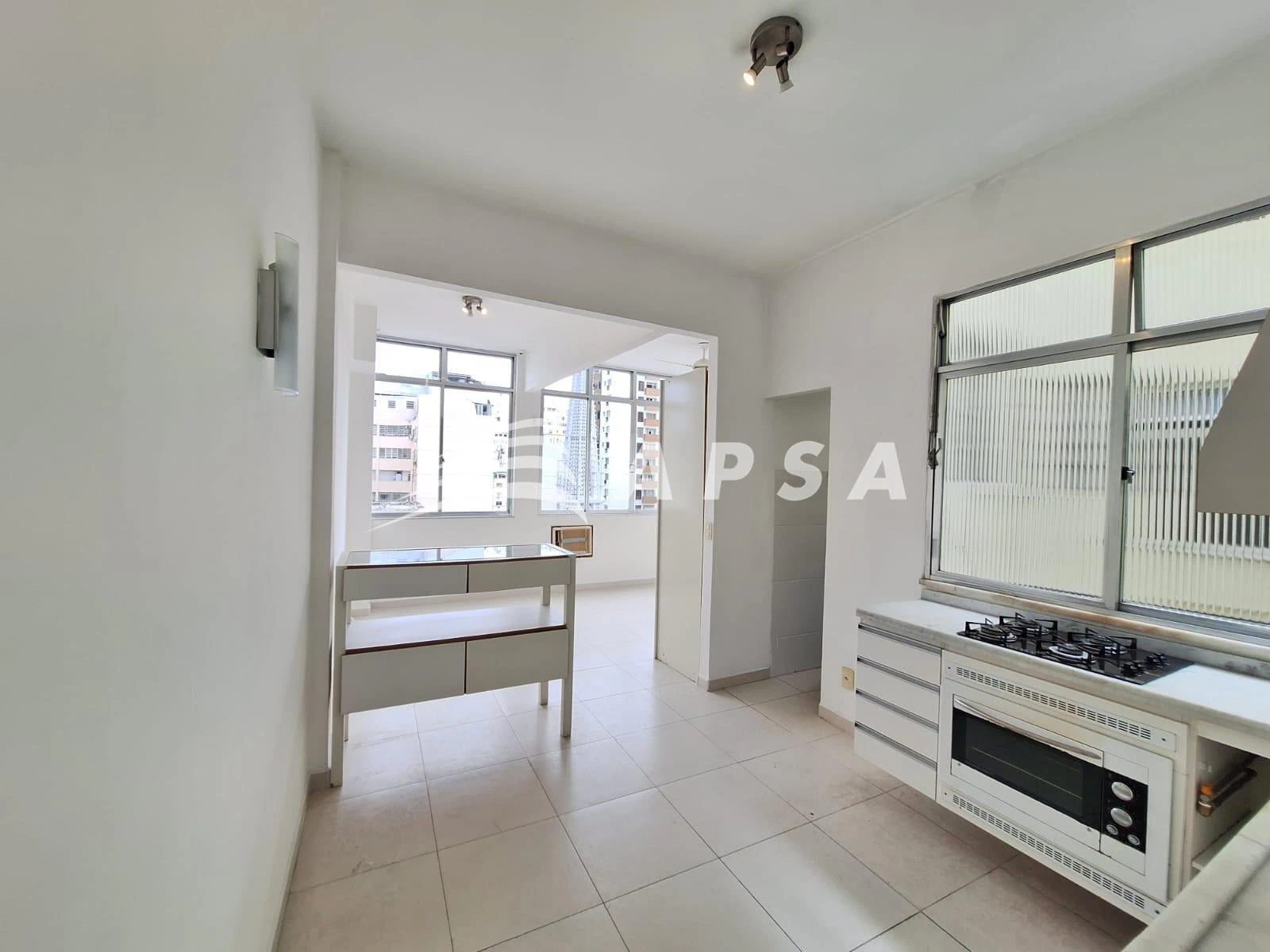 One-bedroom, 46 m² apartment in Rio de Janeiro — photo 2