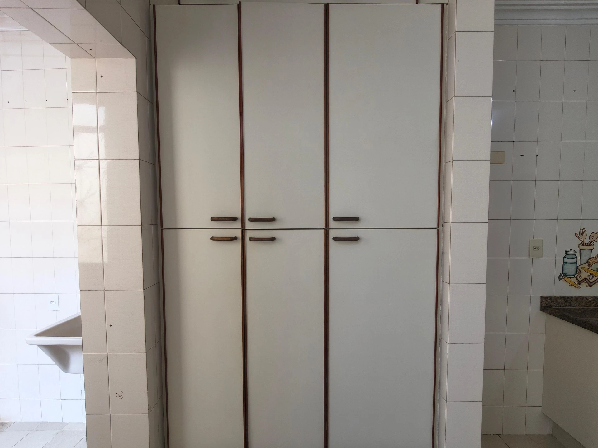 Rental apartment with 3 bedrooms and 1 en-suite — photo 2