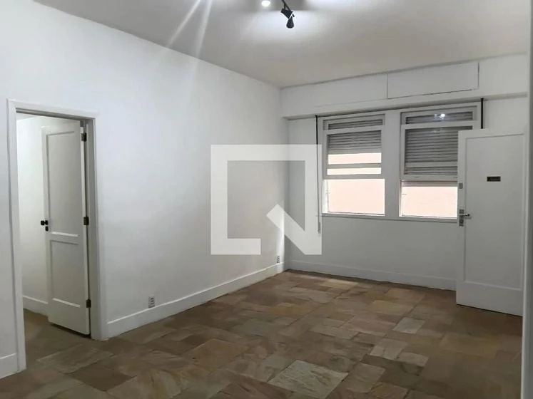 3-bedroom apartment, 1 with its own bathroom, 110 m²