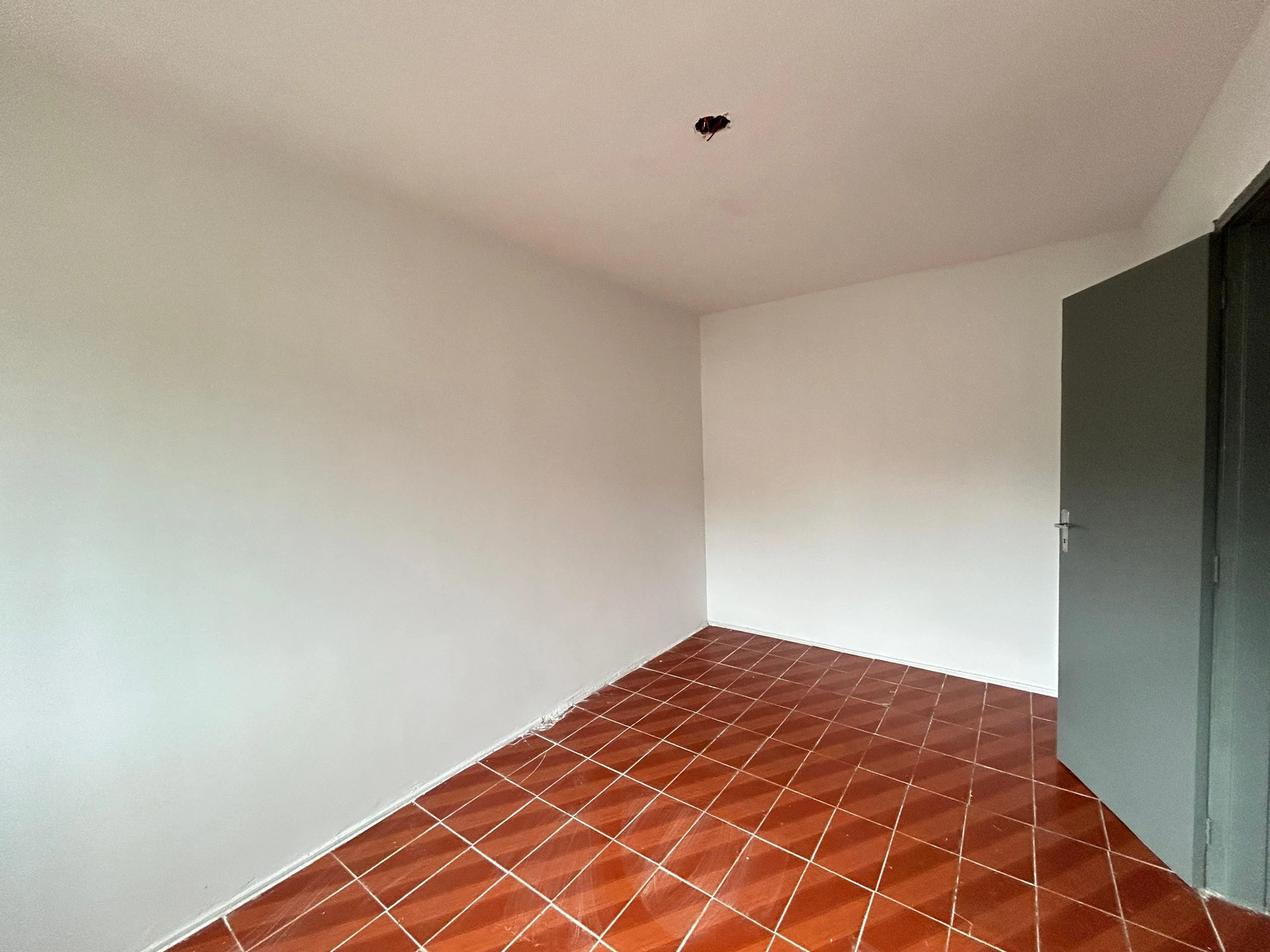 2-bedroom apartment with mountain views — photo 40