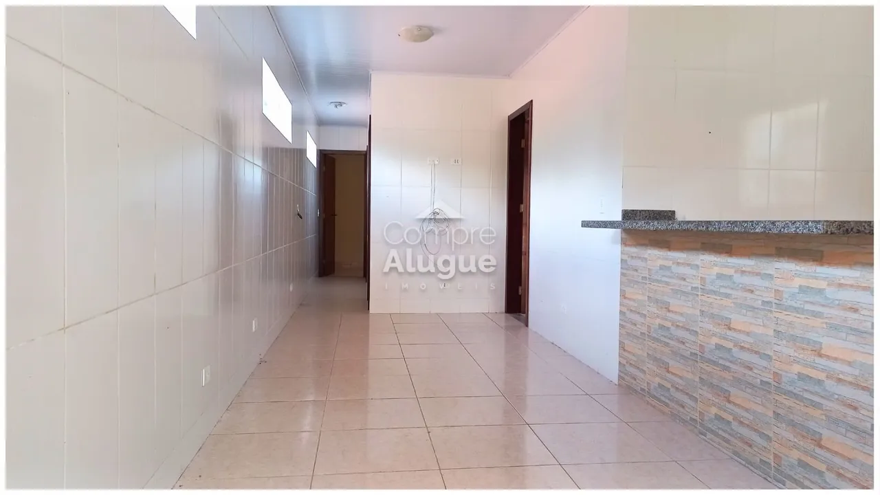 Casa con 3 dormitorios y rincón de cocina compacto — photo 18