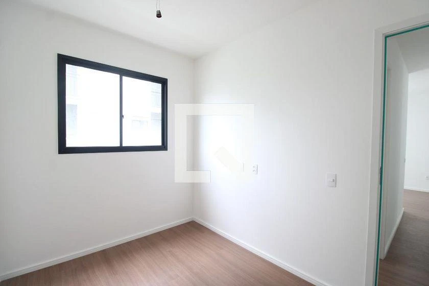 2-bedroom apartment in a building with a gym — photo 18