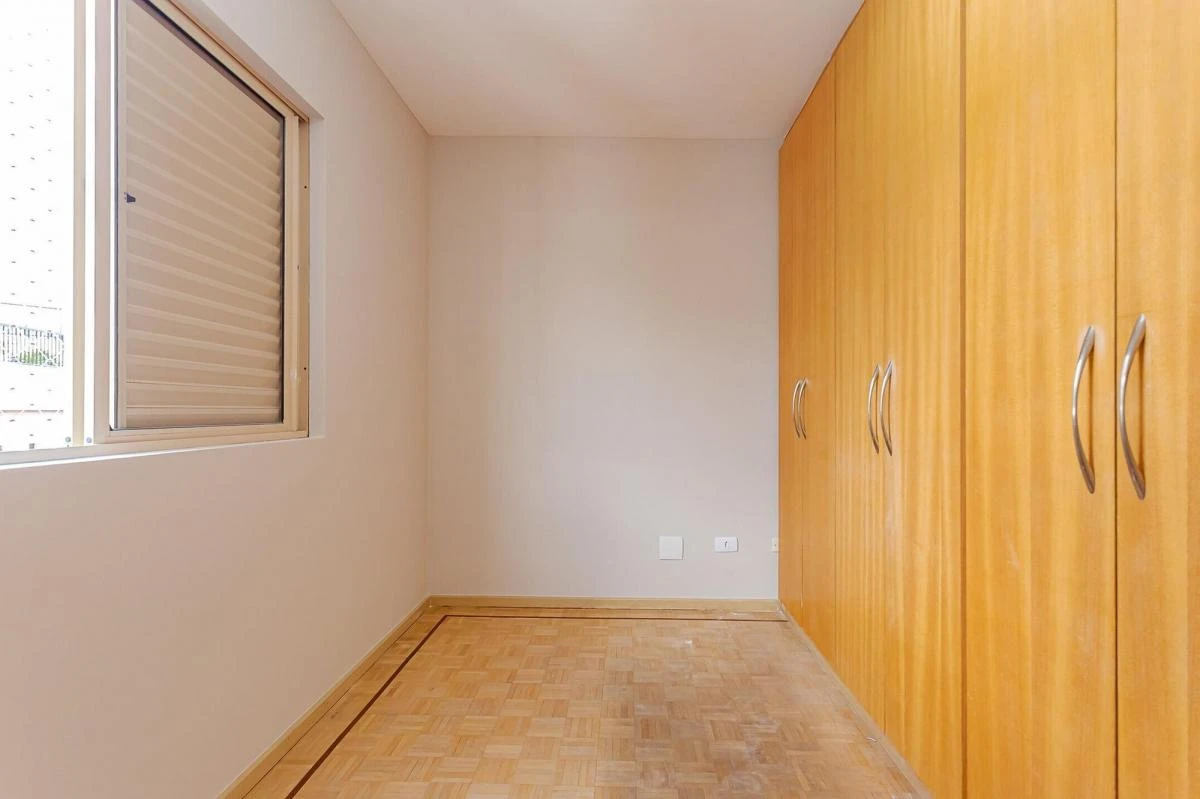 113 m² apartment with 2 bedrooms and enclosed balcony — photo 11
