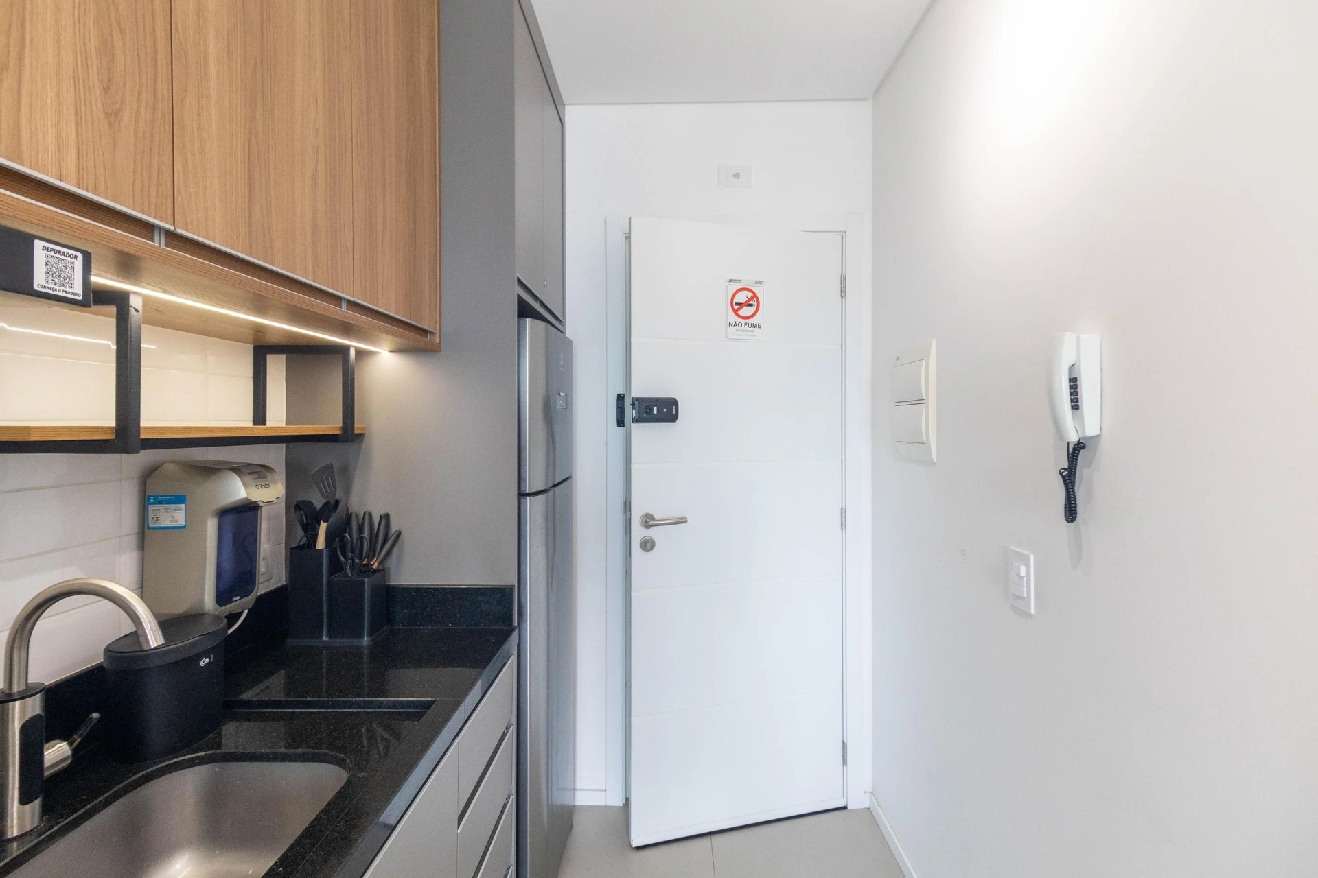 Apartamento mobiliado de 1 quarto com máquina de lavar — photo 7