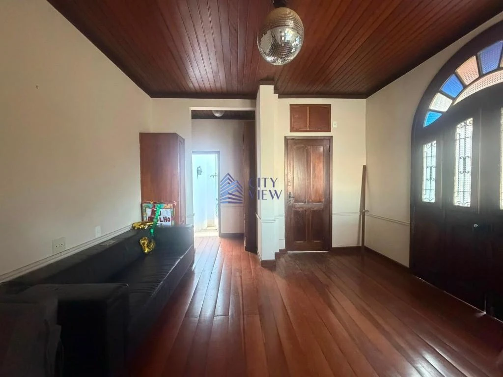 4-bedroom 500 m² house with 5 bathrooms — photo 29