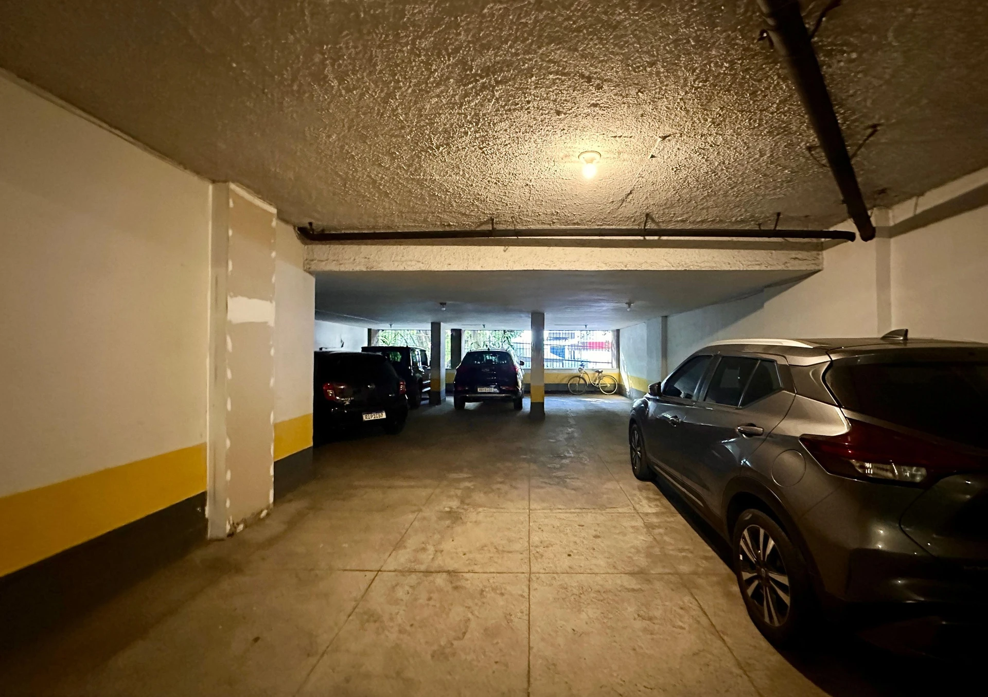 Rental apartment with 3 bedrooms and 1 en-suite — photo 42