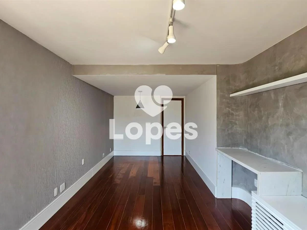 Furnished 960 m² house with 5 en-suite bedrooms — photo 25