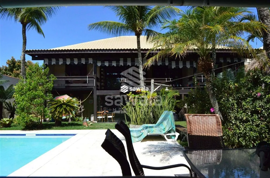 Casa com 4 quartos e 5 banheiros, bem cuidada — photo 3