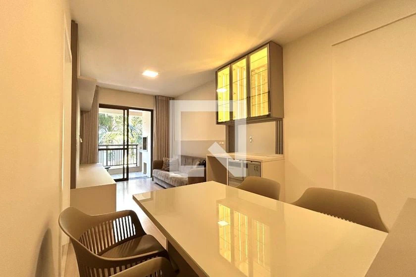 2-bedroom apartment in a building with a pool — photo 20