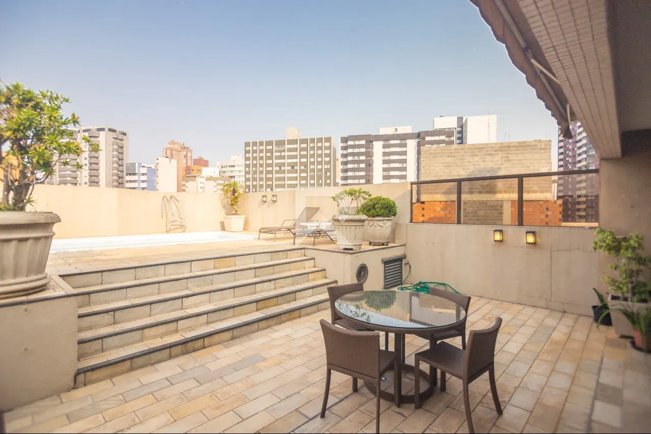 Apartamento 629 m² com 4 quartos suítes e 4 vagas — photo 2