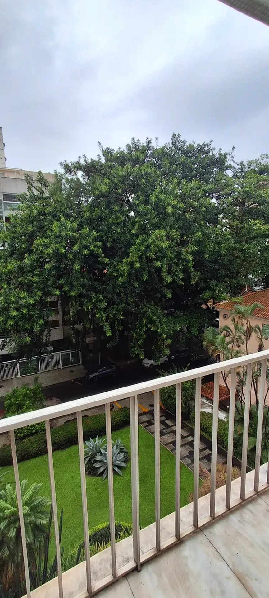 3-bedroom apartment with a bathtub in Rio de Janeiro — photo 15