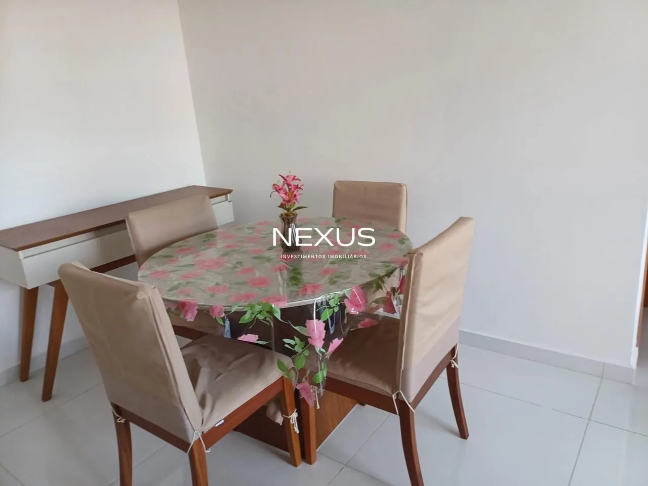2-bedroom apartment, 1 with its own bathroom, 250 m² — photo 23