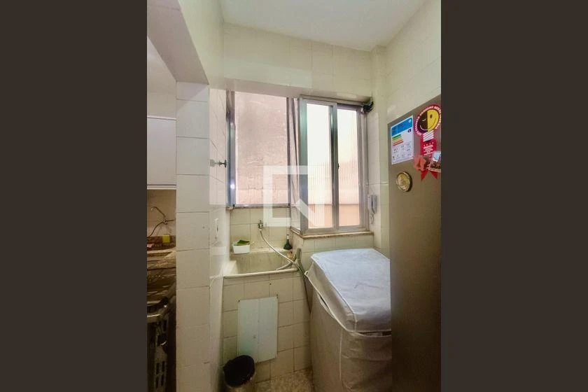 Rental apartment with 2 bedrooms and a balcony — photo 38
