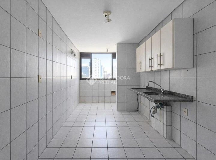 Apartamento de 126 m² con 2 dormitorios y balcón — photo 2