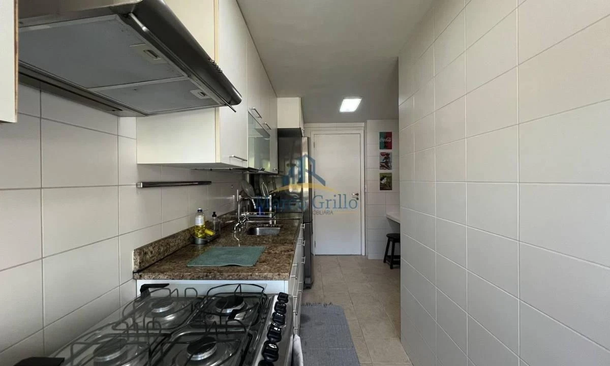 2-bedroom apartment with 94 m², balcony and separate kitchen — photo 22