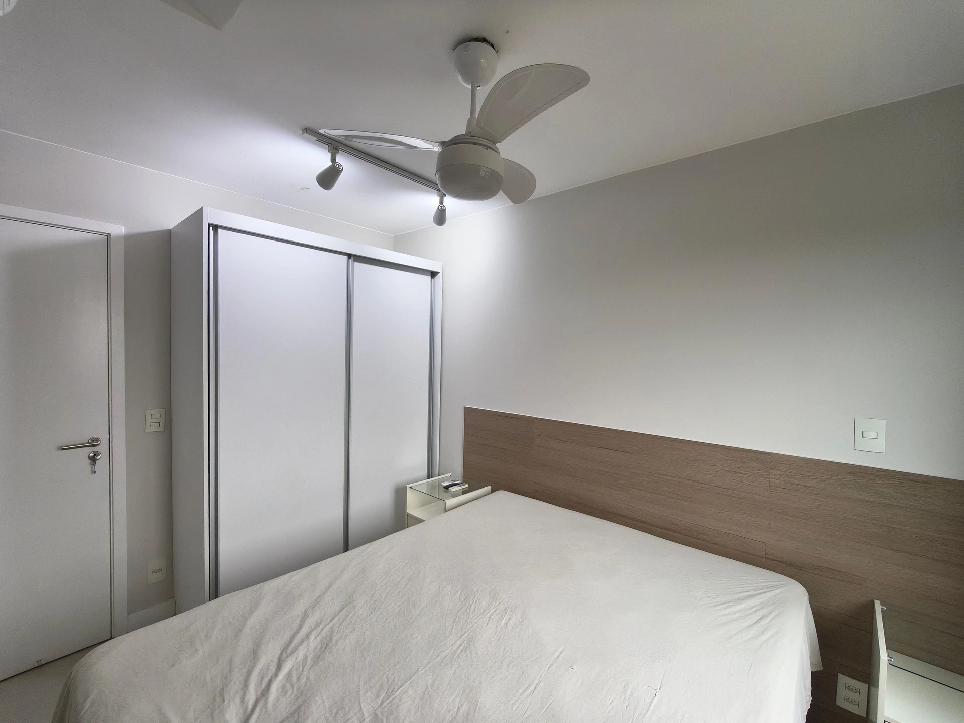 Furnished apartment, 36 m², with a washing machine — photo 7