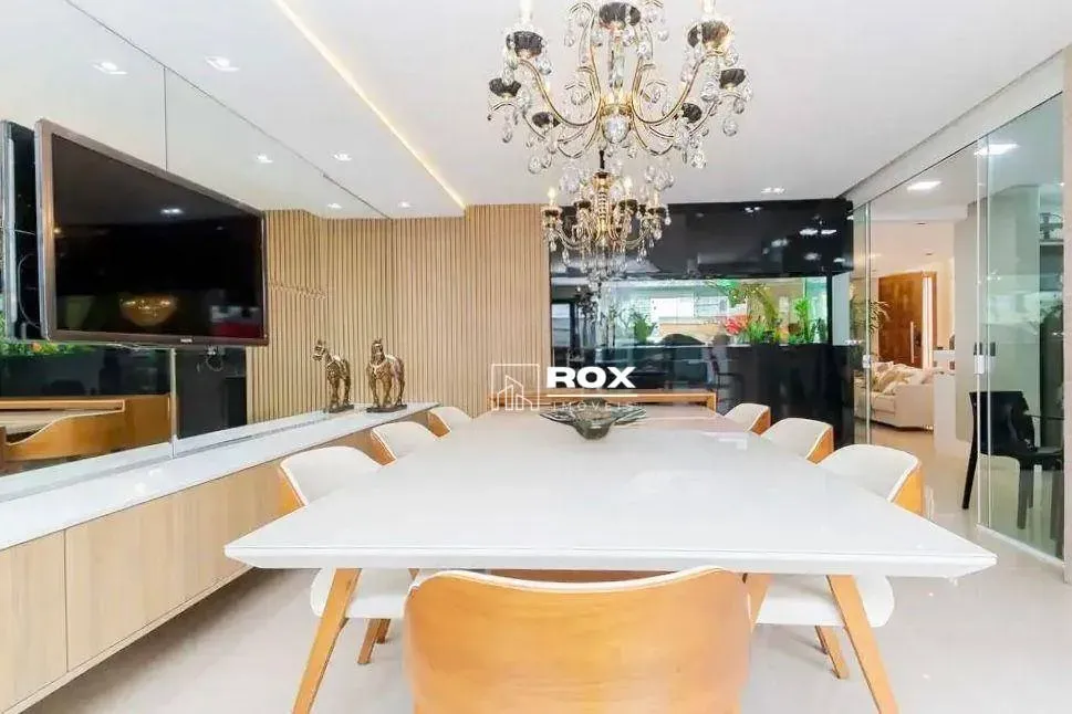 Furnished house with 4 en-suite bedrooms and 266 m² — photo 8