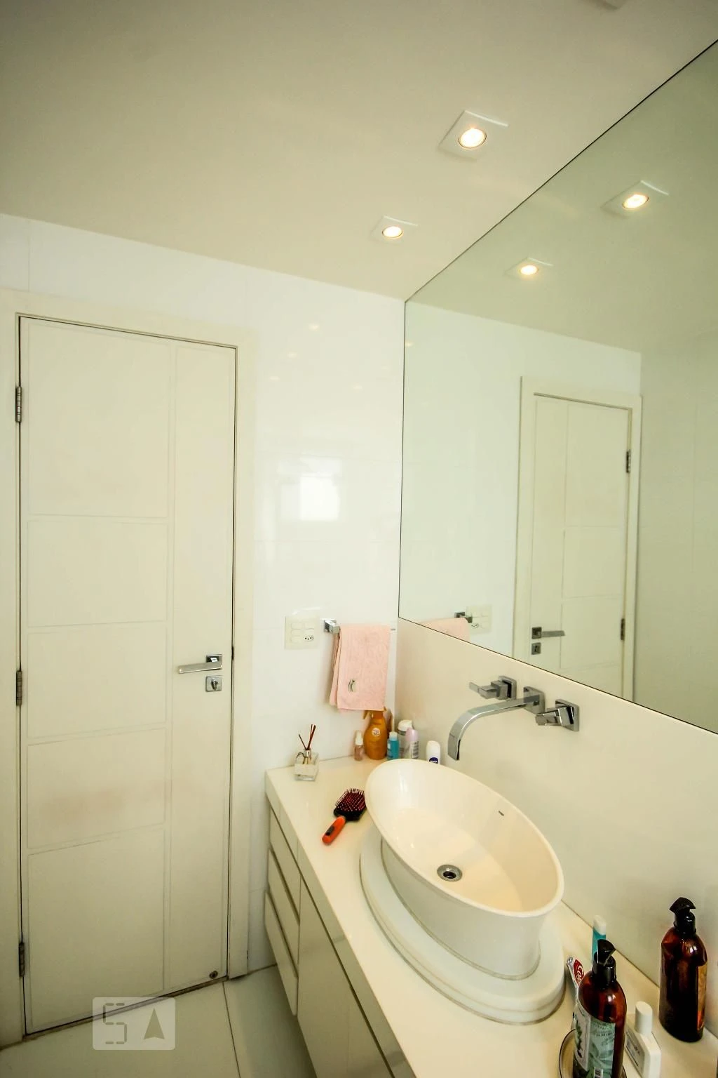 Water view in a 3-bedroom apartment, 110 m² — photo 33