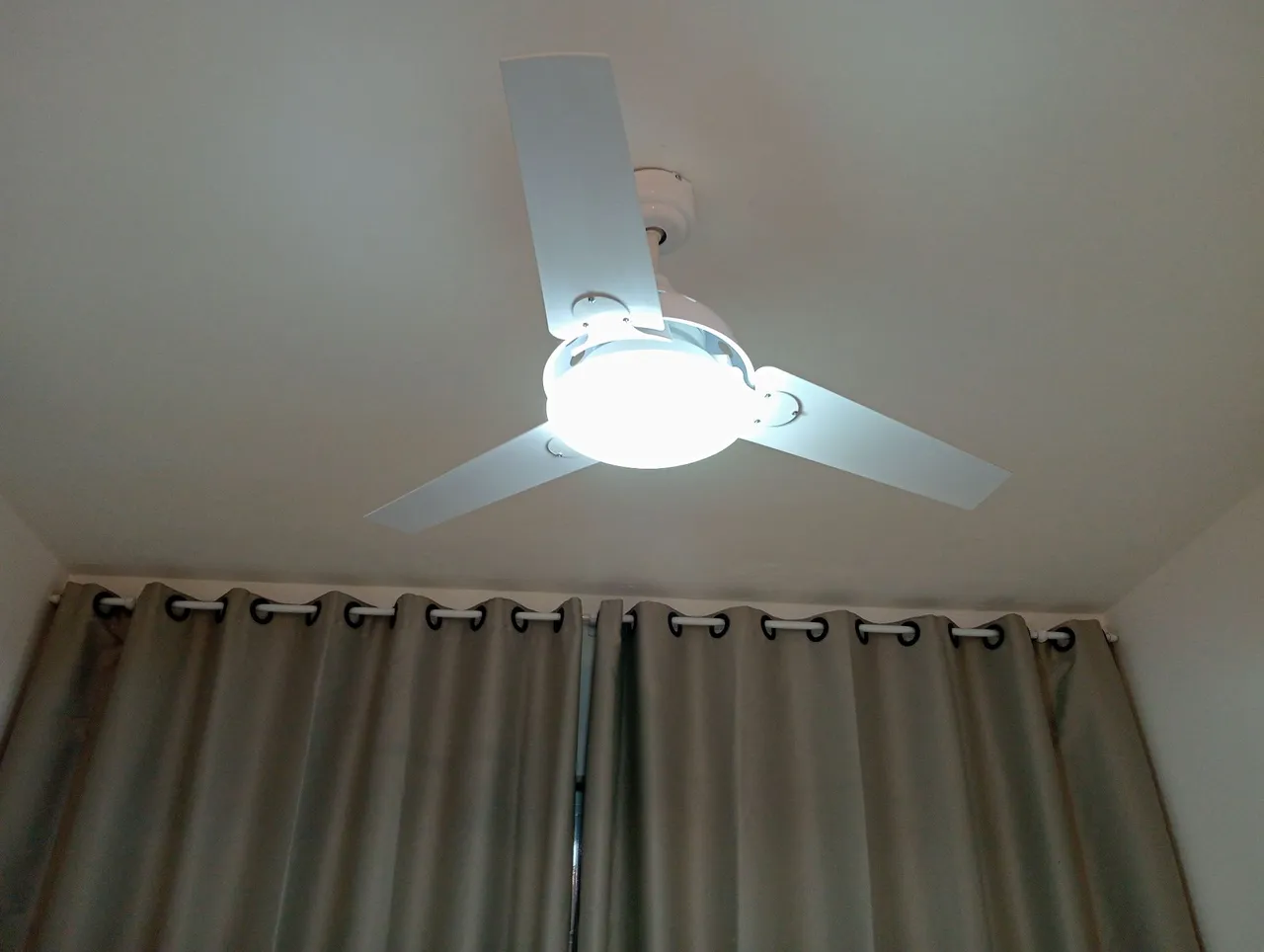 Furnished studio, 29 m², with a washing machine — photo 2