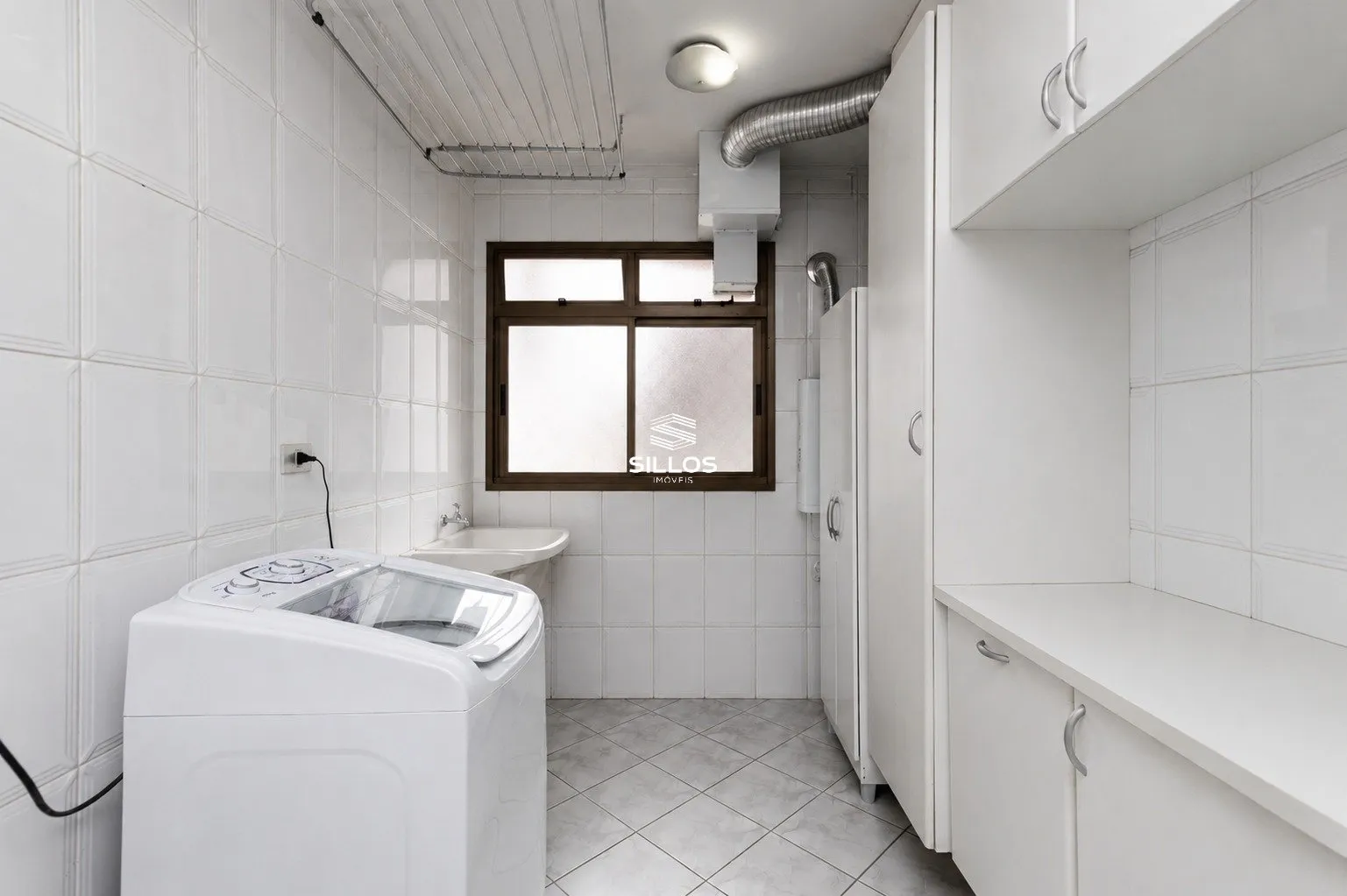 Apartamento para alugar com 262 m², 3 dormitórios e sacada — photo 15