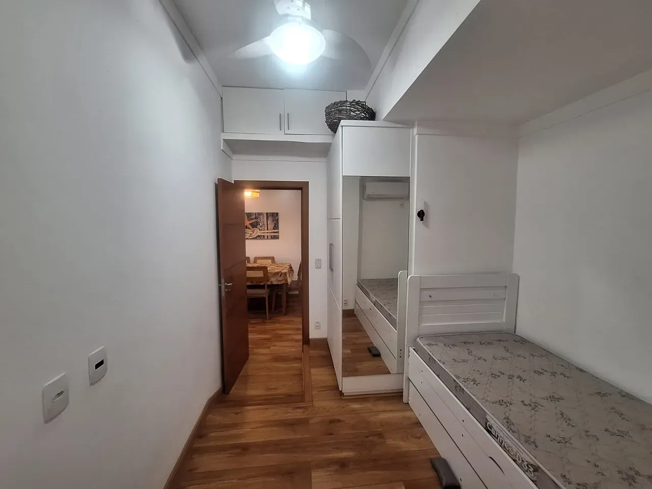 60 m² apartment with 2 bedrooms and 2 bathrooms — photo 22