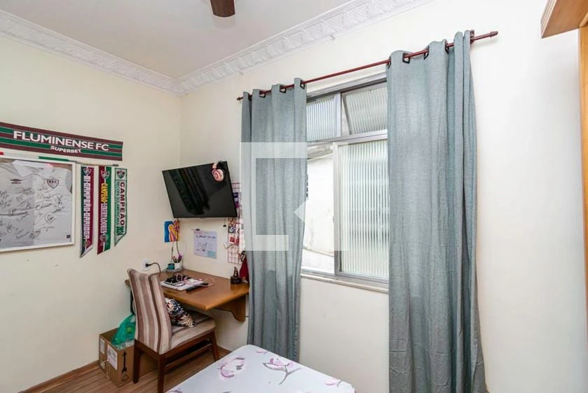 2-bedroom apartment with a washing machine — photo 11