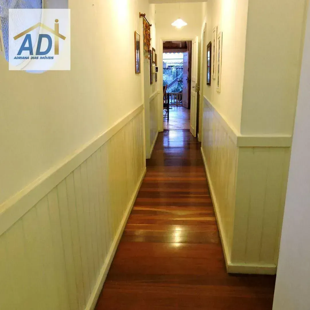 Residential house with 4 bedrooms and private BBQ area — photo 8