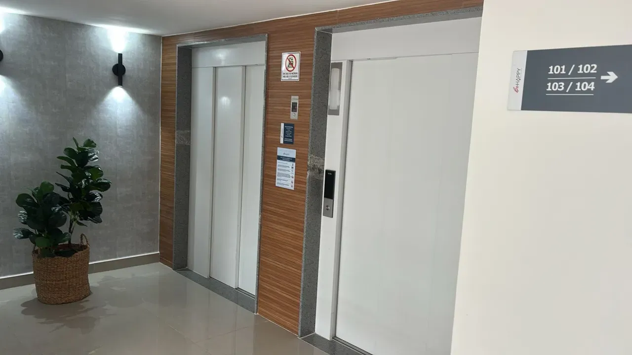 Apartamento de 1 quarto com cozinha integrada e vaga — photo 33