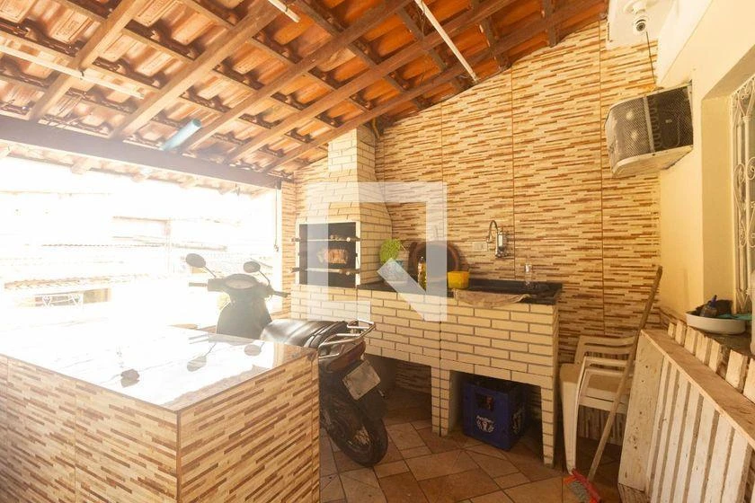 Furnished 400 m² house with a gas kitchen and balcony — photo 13