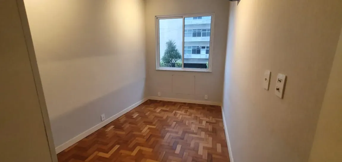 2-bedroom apartment with a home office in Rio de Janeiro — photo 13