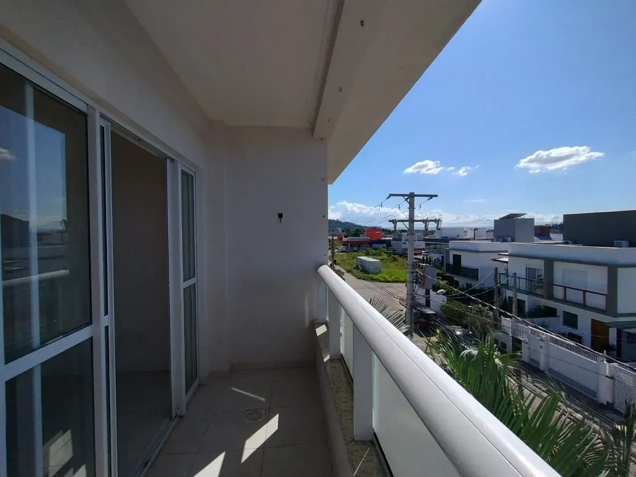 2-bedroom apartment with a washing machine in Florianópolis — photo 16