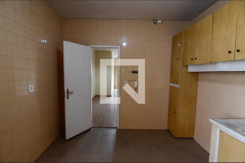 140 m² apartment with 4 bedrooms and 1 en-suite — photo 46