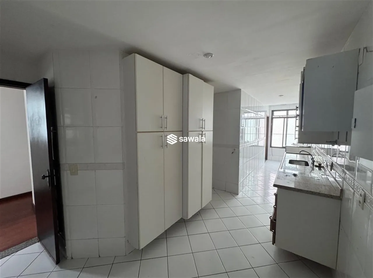 Apartment with 3 bedrooms and a separate kitchen — photo 12