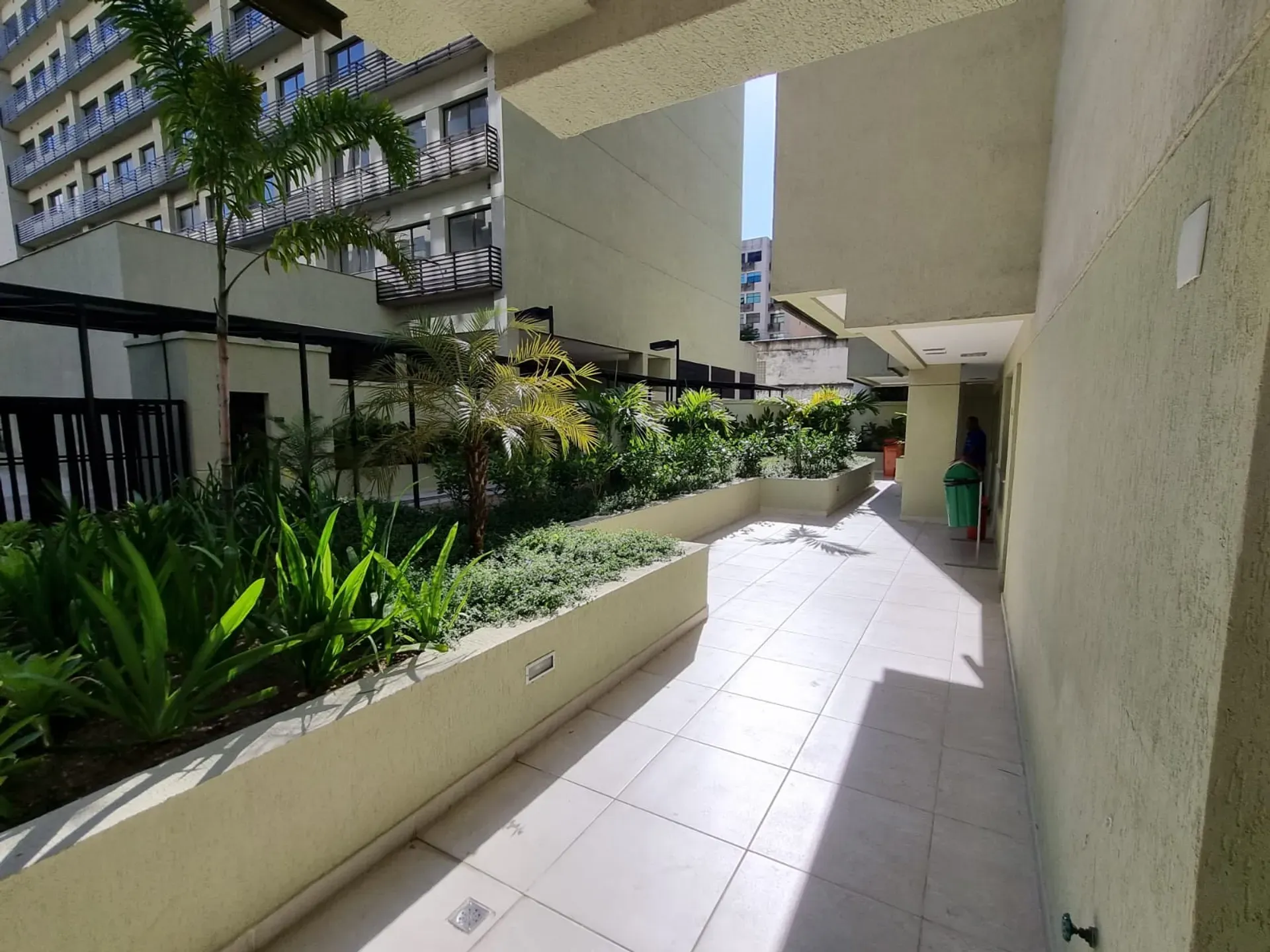 Apartment, 65 m², with a grill on the balcony — photo 21