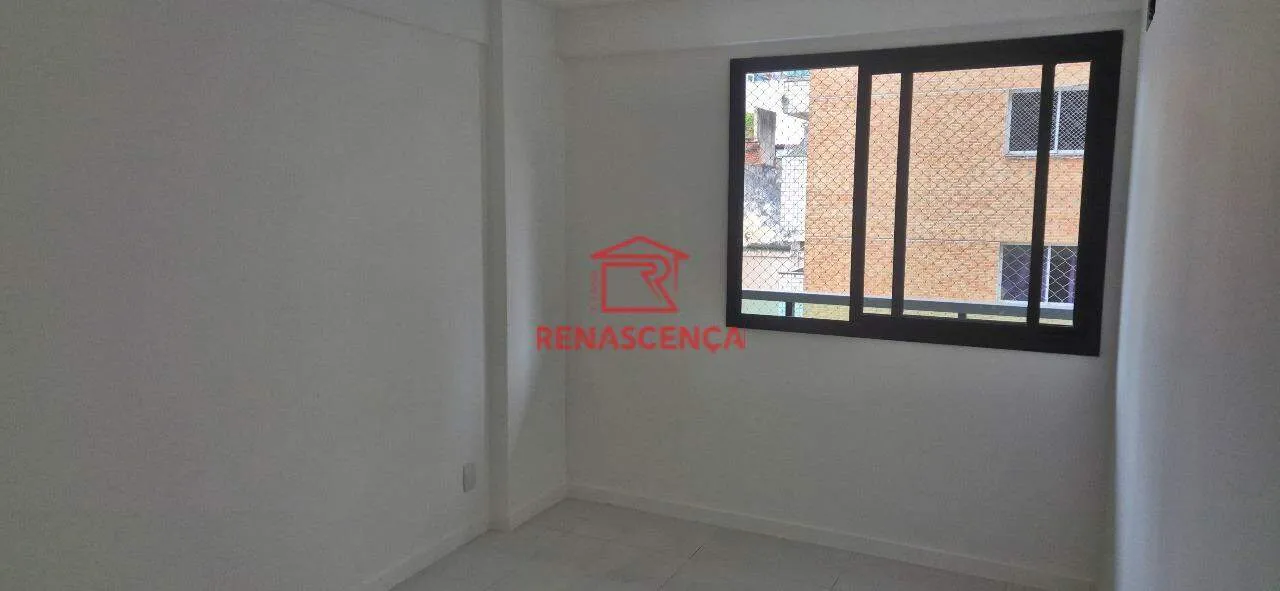 2-bedroom apartment in a building with a gym — photo 3