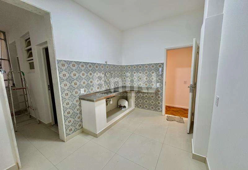 3-bedroom apartment with 1 en-suite and 2 bathrooms — photo 14