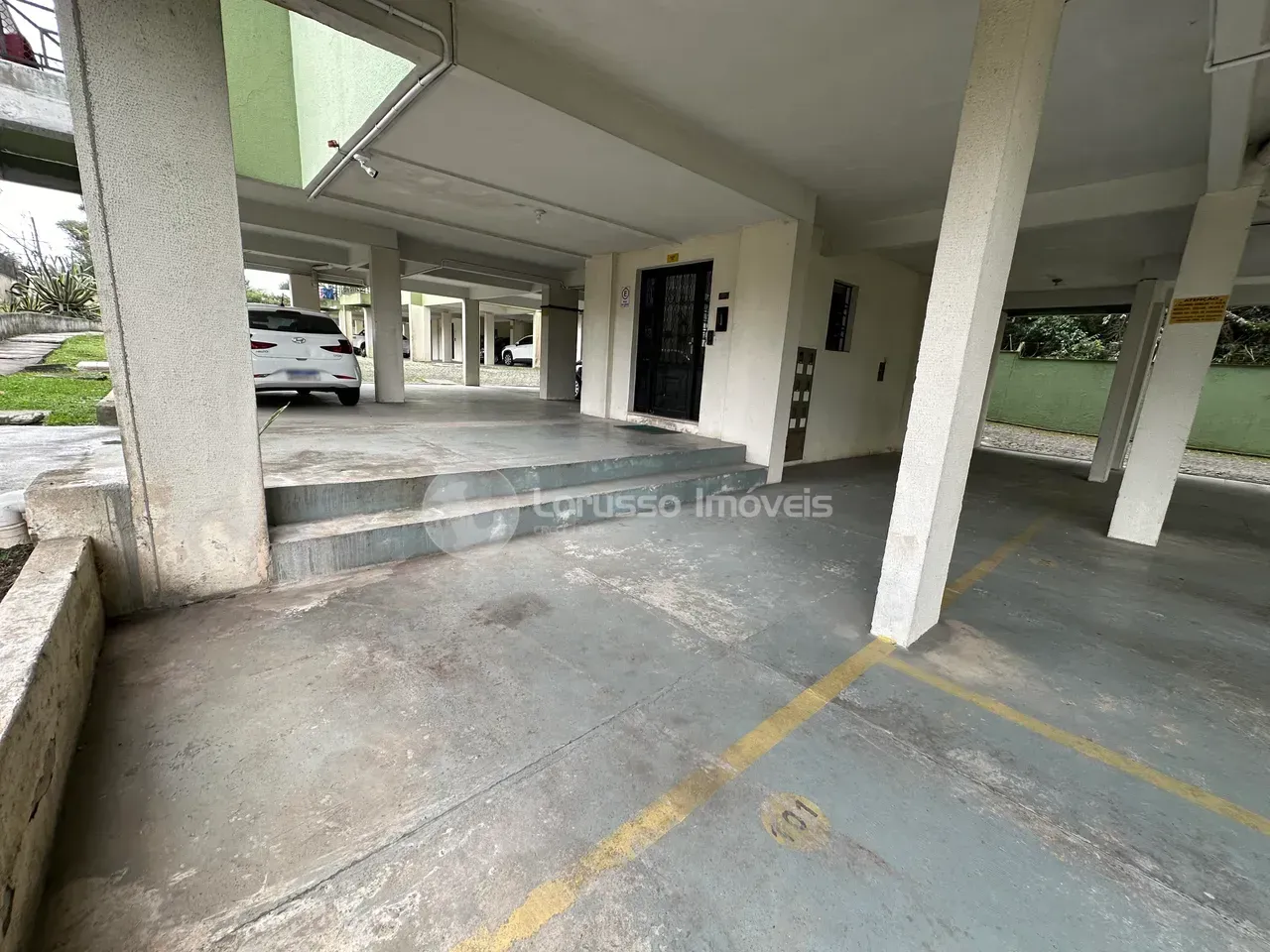 3-bedroom apartment with balcony and parking — photo 4