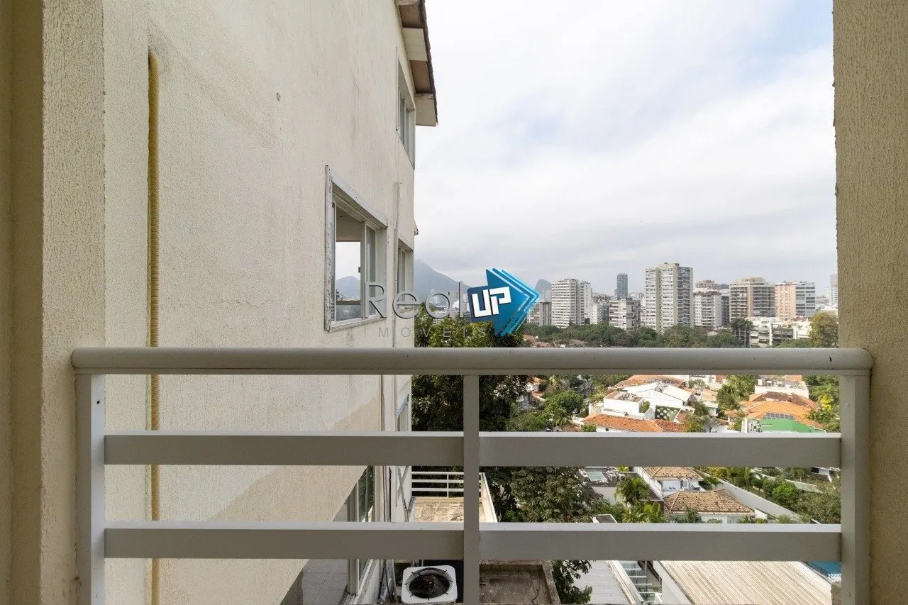 Condominium house with 5 bedrooms and 1081 m² plus laundry — photo 30