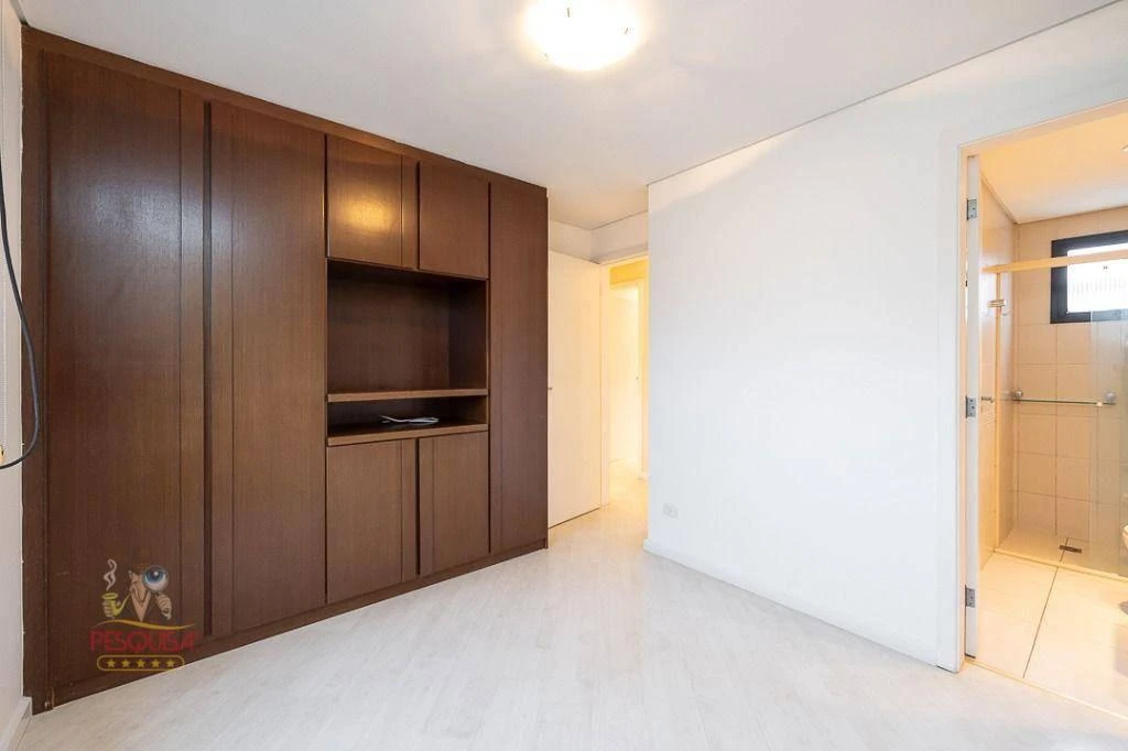 3-bedroom apartment, 1 with its own bathroom, 70 m² — photo 17