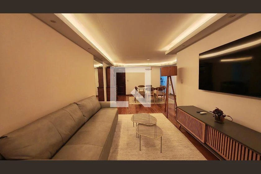 Washing machine in a 4-bedroom apartment, 205 m² — photo 3