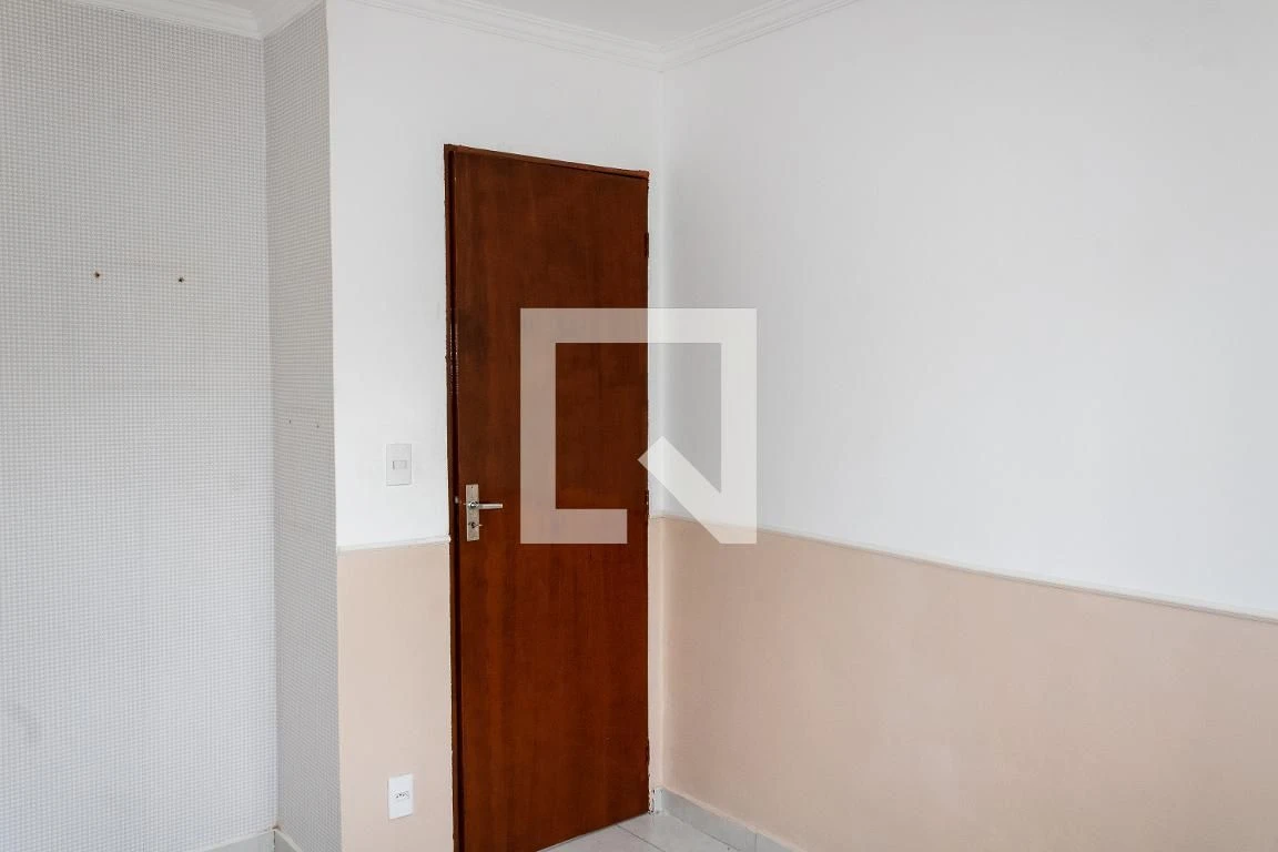 Home office in a 2-bedroom apartment, 43 m² — photo 6
