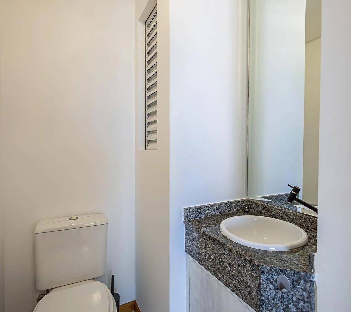 Apartment, 138 m², with a home office — photo 20