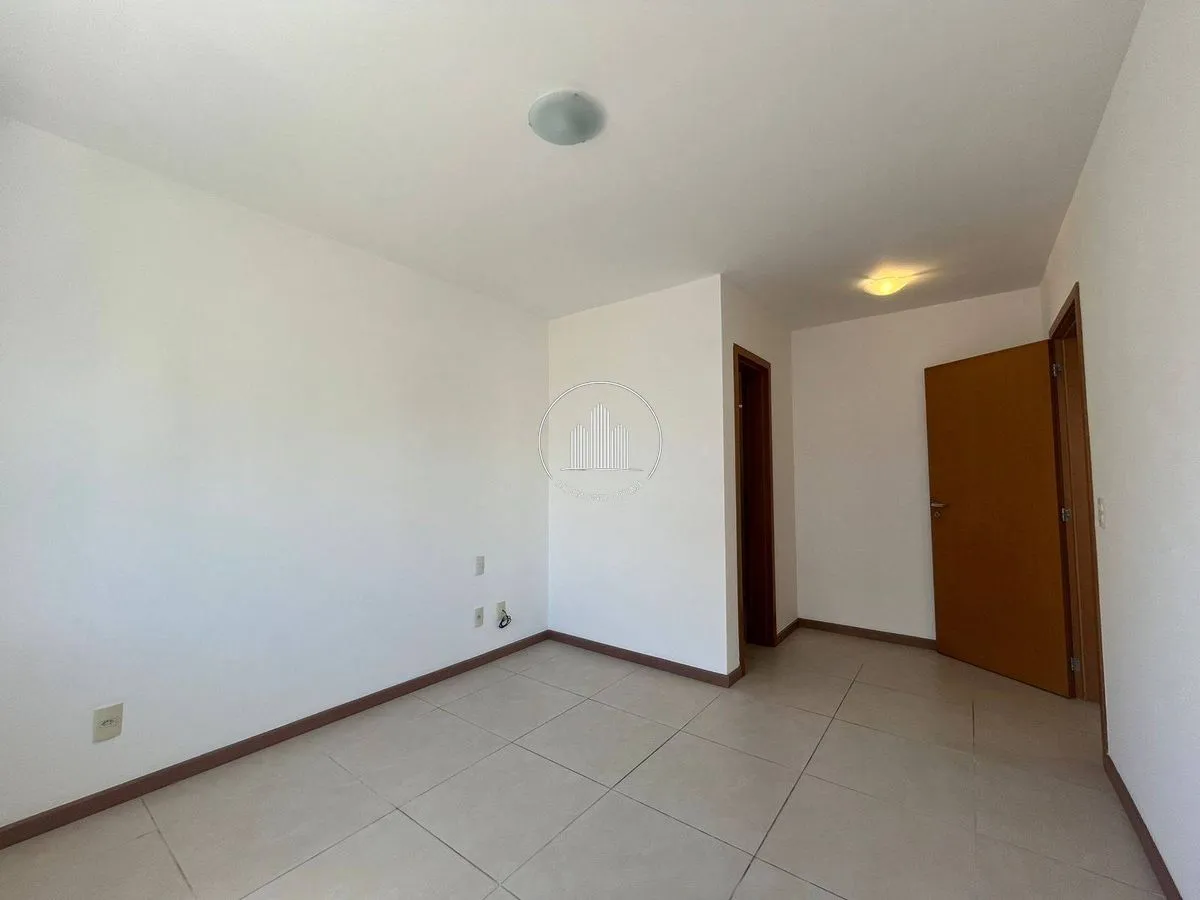 130 m² apartment with 3 en-suite bedrooms and 2 spots — photo 32