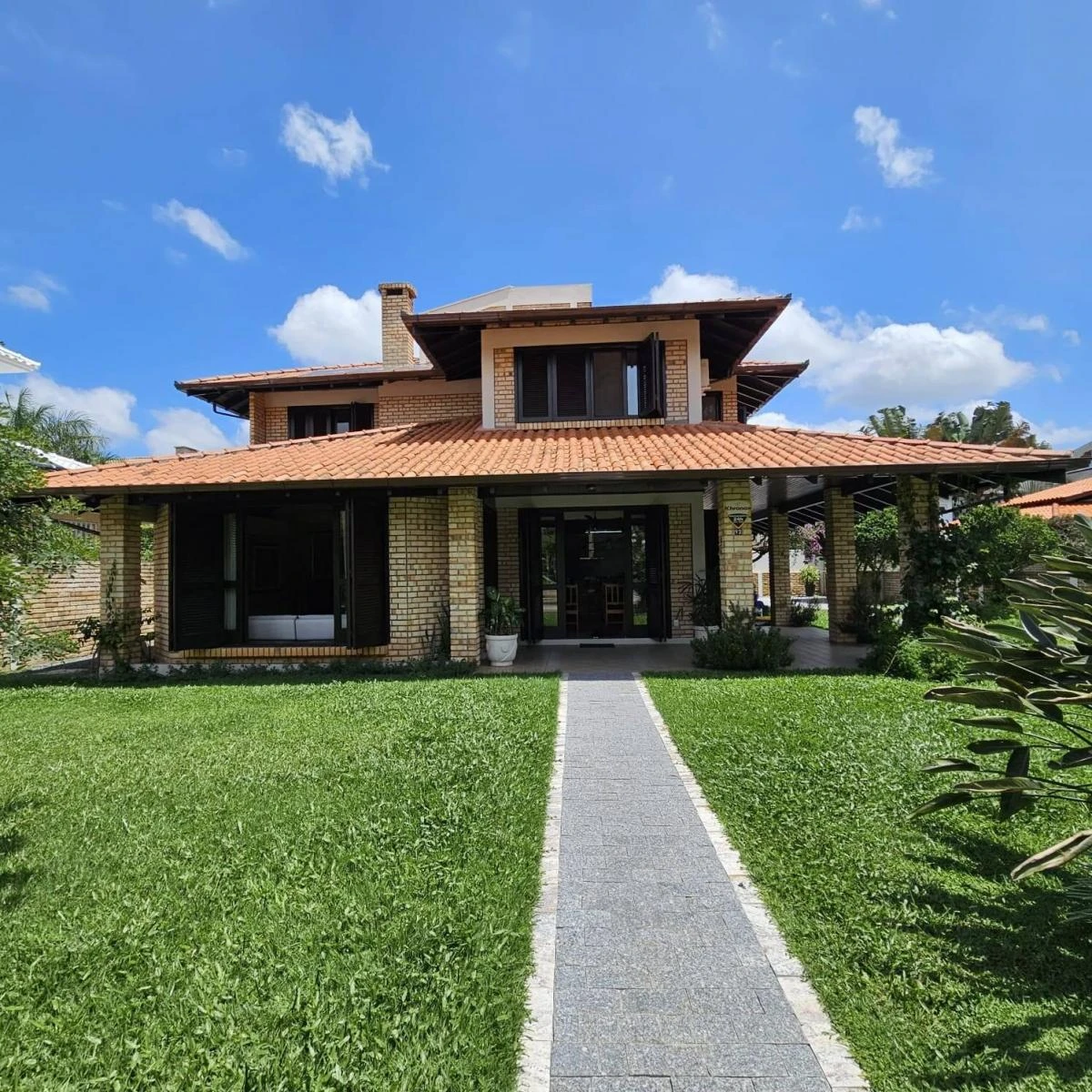 Стиральная машина и 4 спальни: дом 280 м² — photo 49