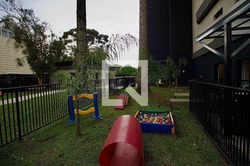 Furnished apartment, 150 m², with floor-to-ceiling windows — photo 40
