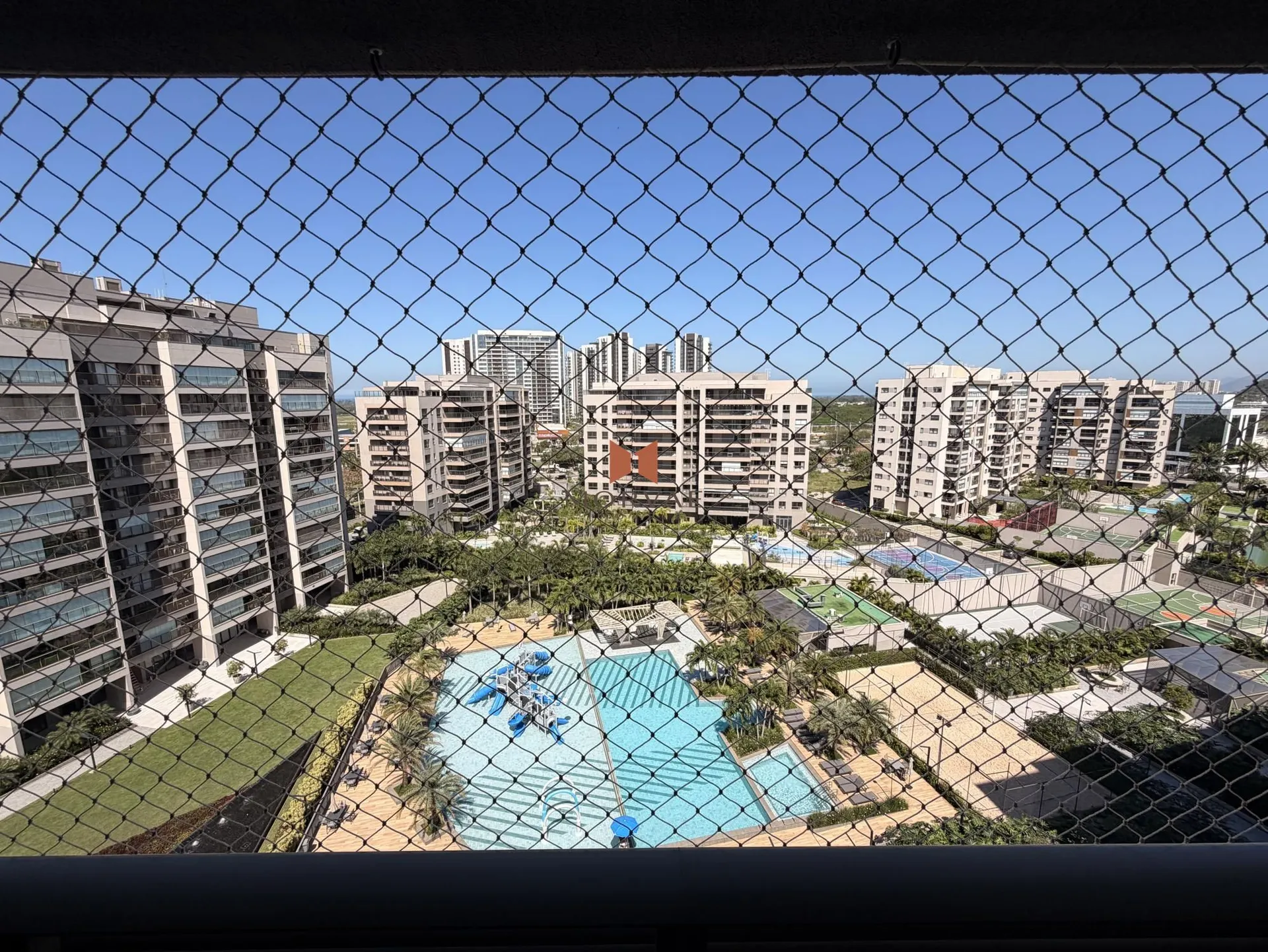 3 quartos e janelas do piso ao teto: apartamento de 125 m² — photo 54